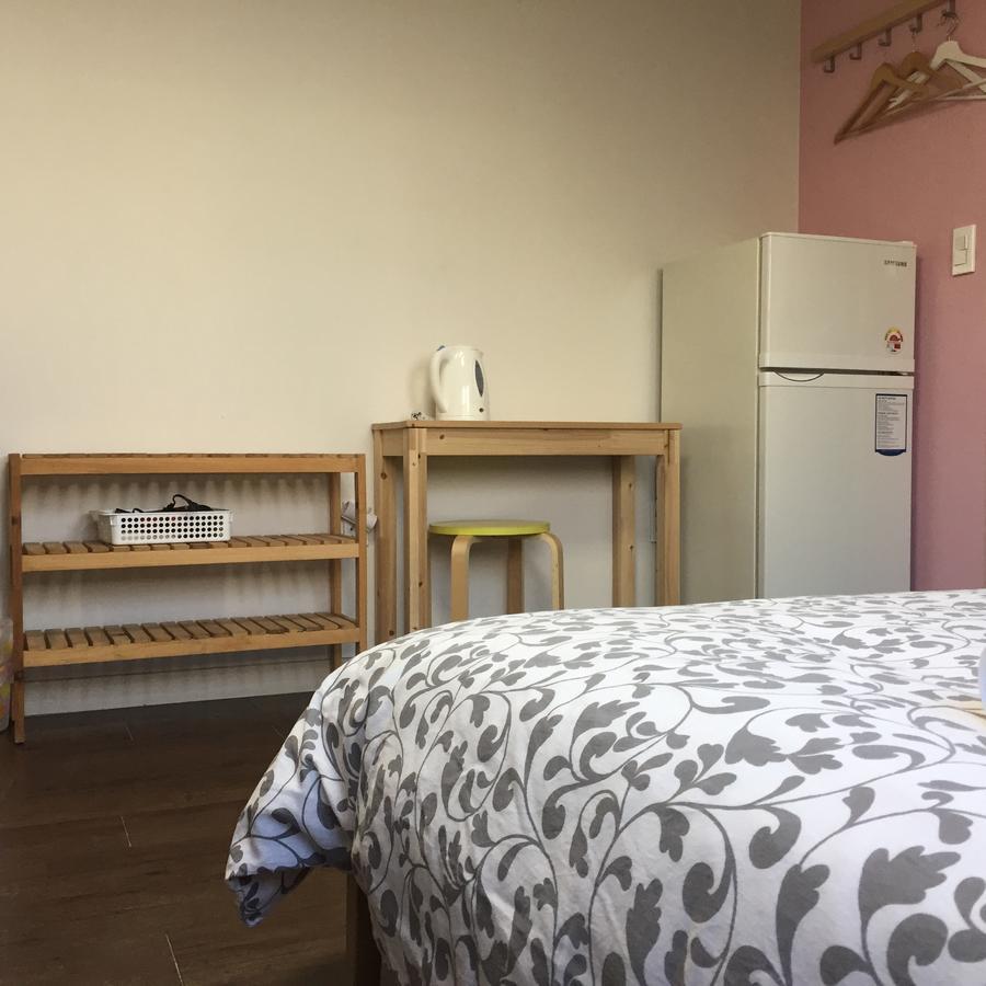 Hongdae Pencil Guesthouse Сеул Экстерьер фото