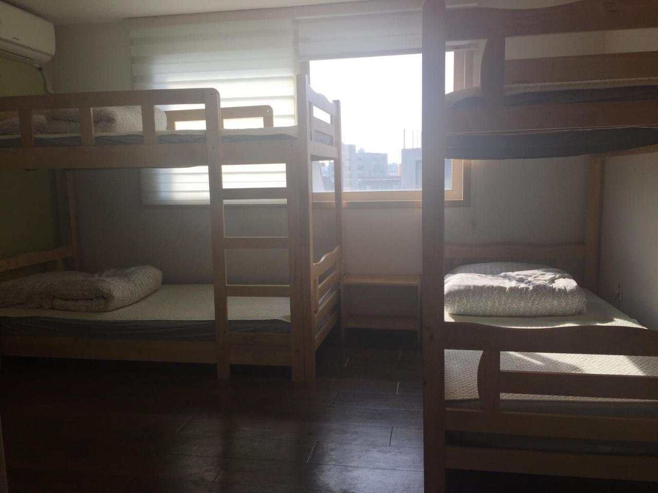 Hongdae Pencil Guesthouse Сеул Экстерьер фото