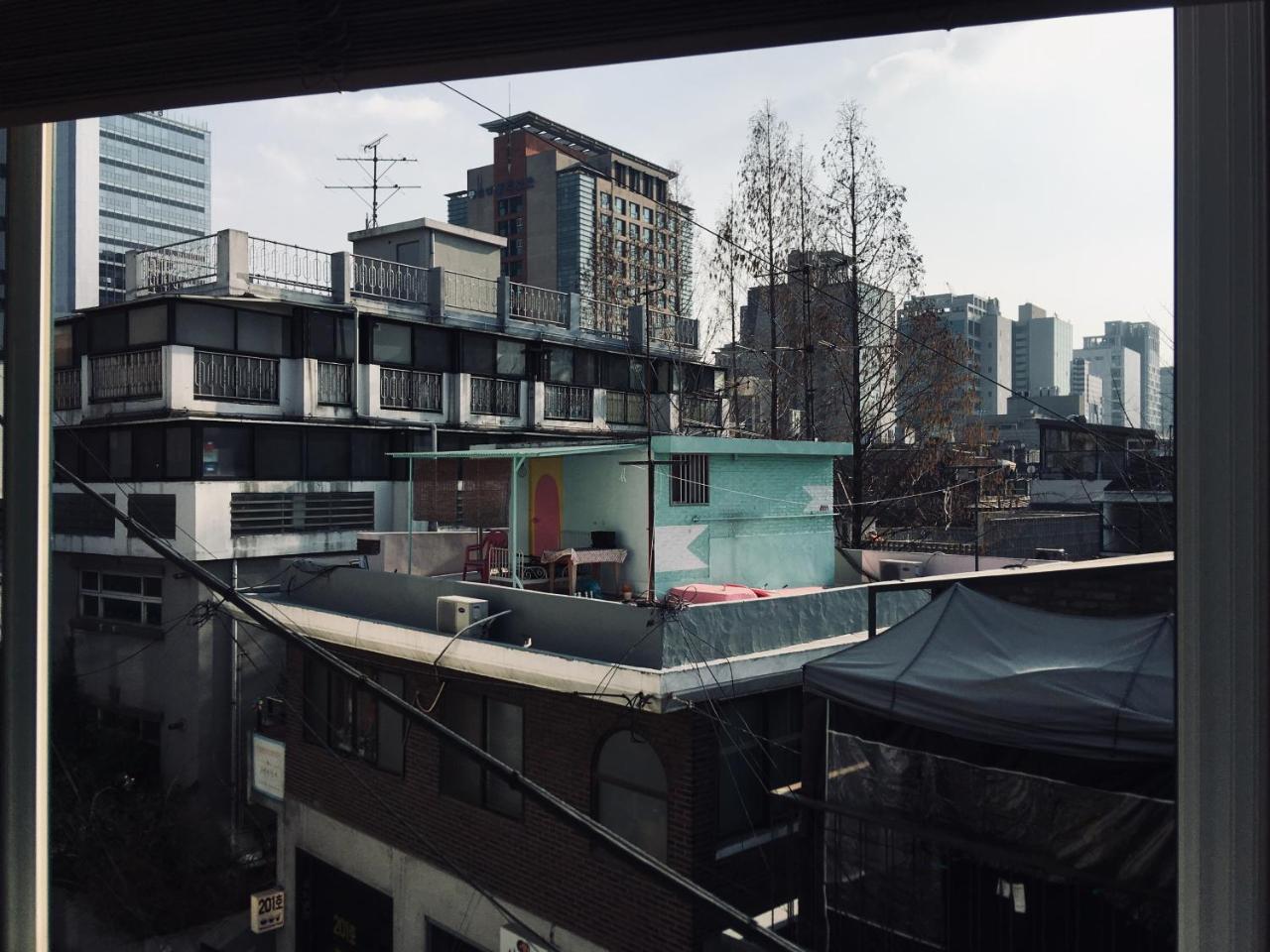 Hongdae Pencil Guesthouse Сеул Экстерьер фото